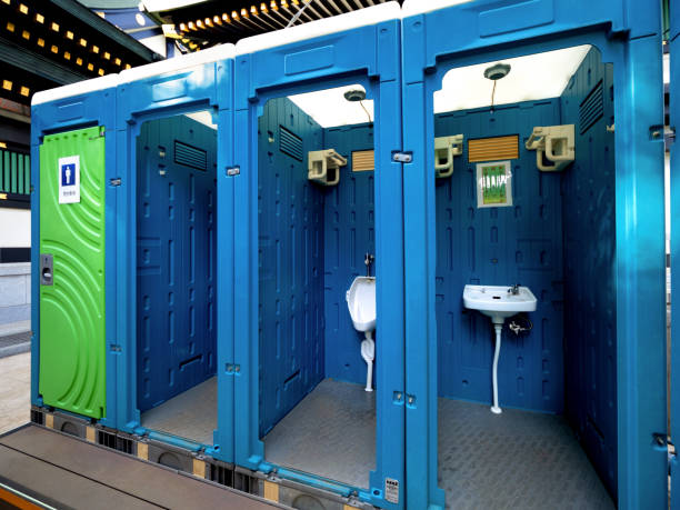 Best Portable toilet rental cost  in Akron, OH